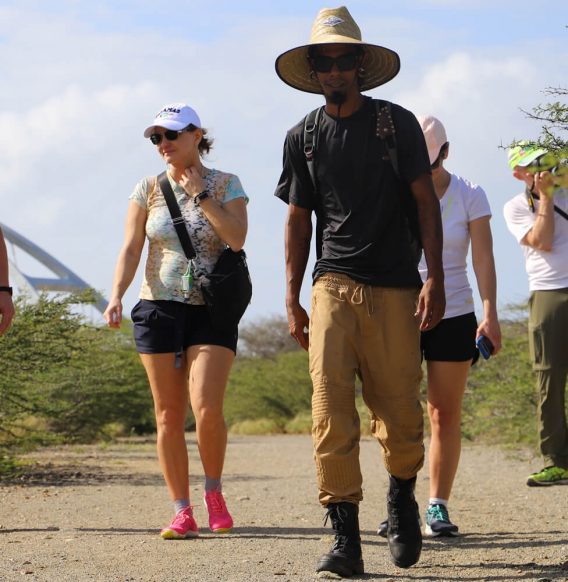 nature-walk-tour-aruba-eco-tours-caribbean-islands-1-1030×1000