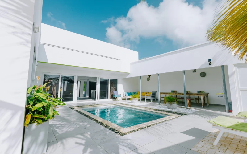 Luxury Home Esmeralda