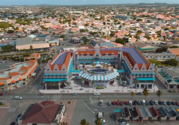 Royal Plaza Condos & mall Aruba