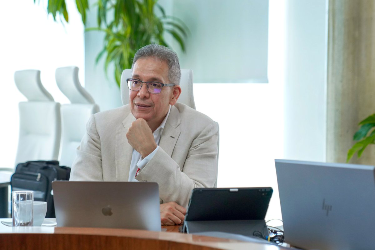 Invest 17 Million Florin Annually in Road Maintenance