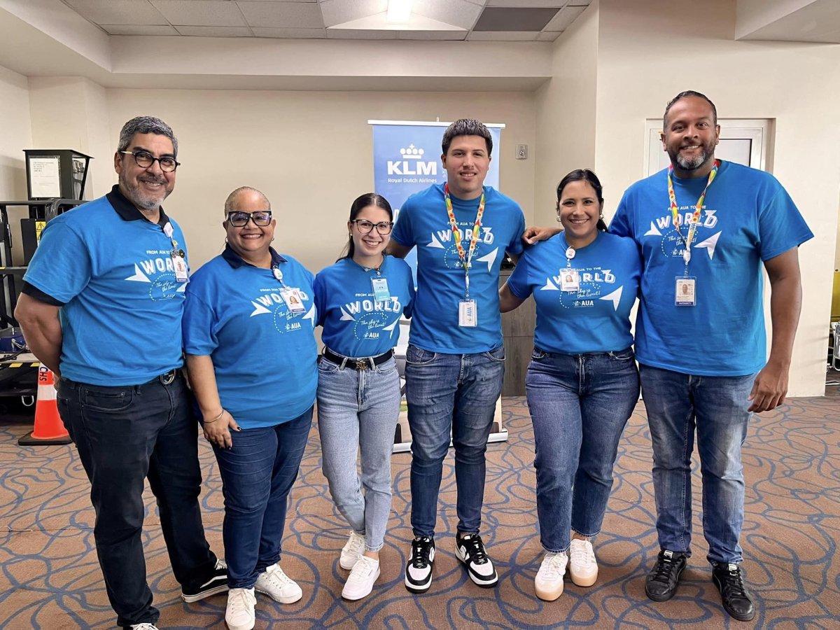 Aruba students depart for Netherlands for higher education