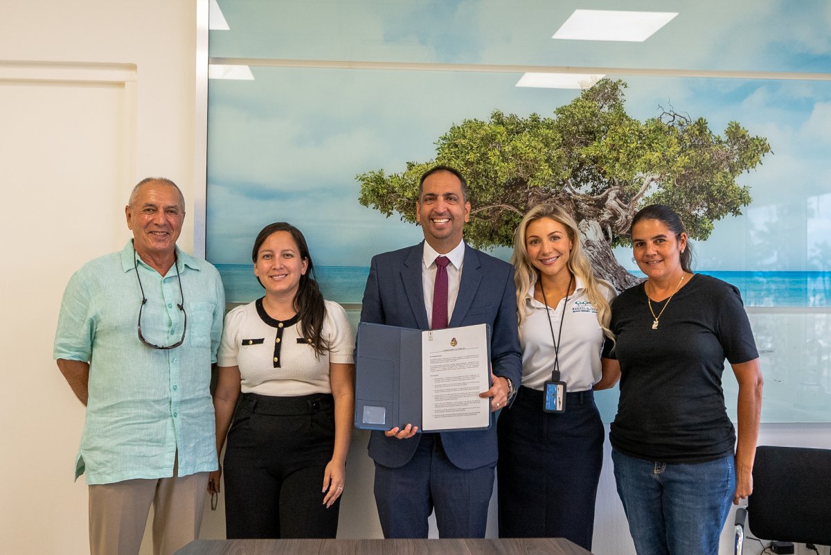Stimami Sterilisami and TPEF Partnership for Stray Animal Welfare in Aruba