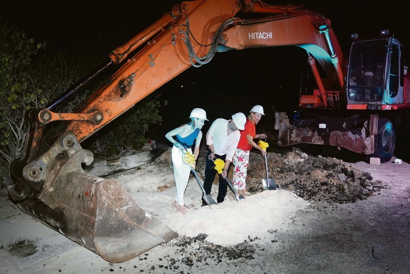 Expansion of Rodger’s Beach with sand replacing asphalt to create more public space.