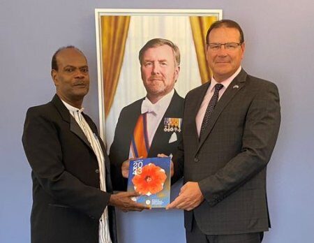 Governor Alfonso Boekhoudt meeting Cultural Fund Caribbean members