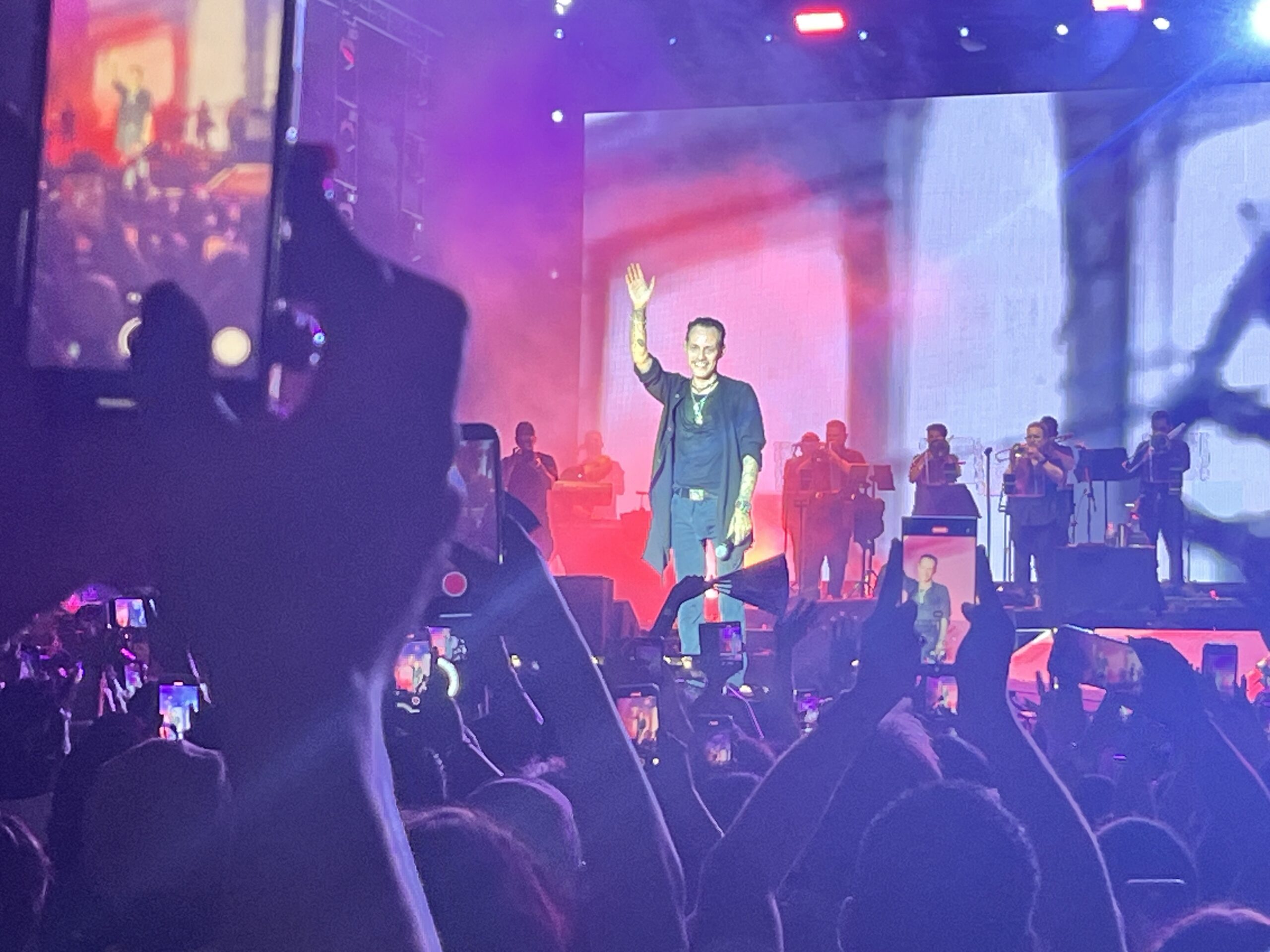 Marc Anthony performing live at the Noord Sea Jazz Festival, electrifying the crowd Caribbean musical experience