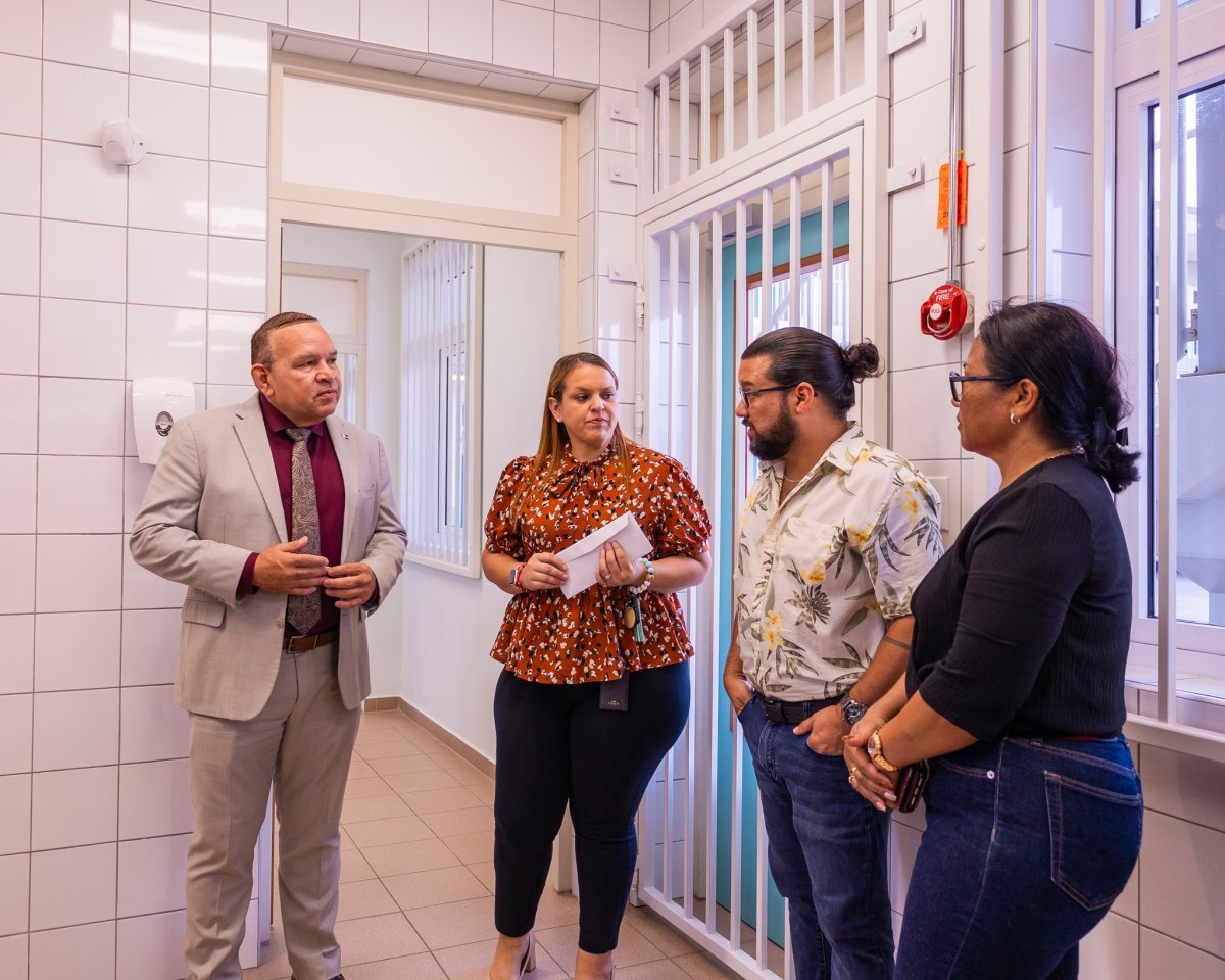 Scol Practico pa Ofishi 4th and 5th grade classes