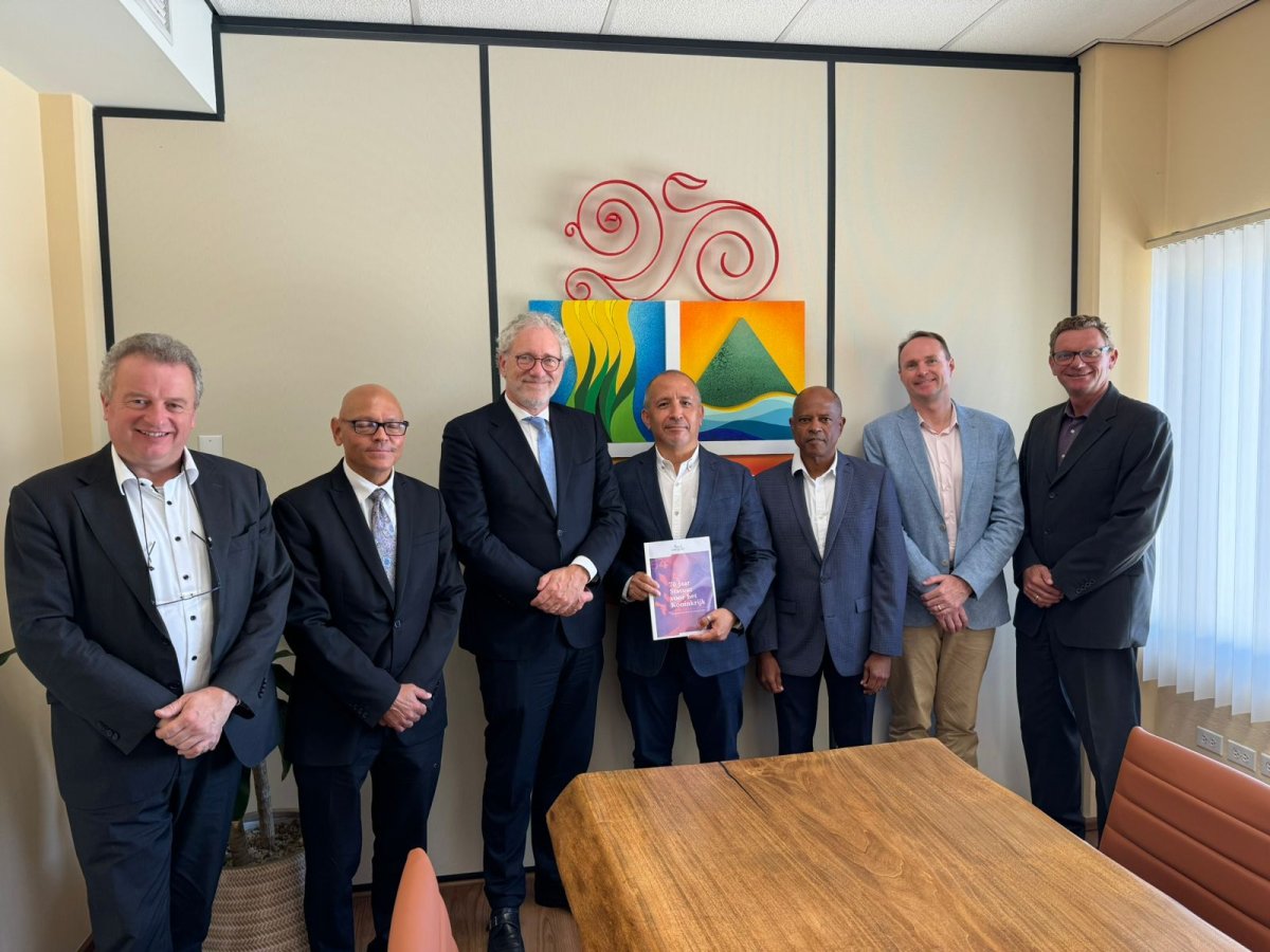 Document symbolizing the advisory on the 70th anniversary