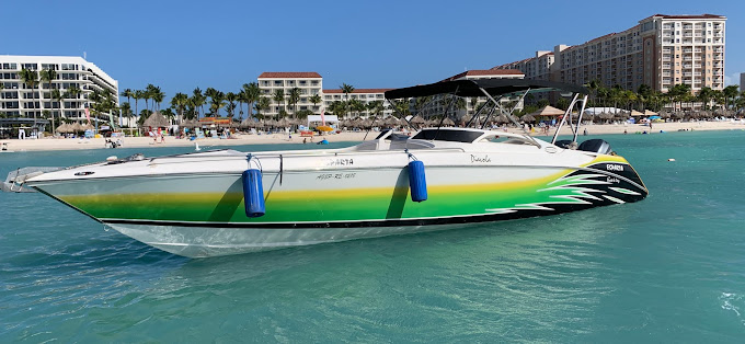 Aruba Adventure Tours boat riding