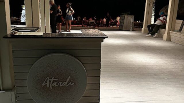 Atardi Restaurant Recesption