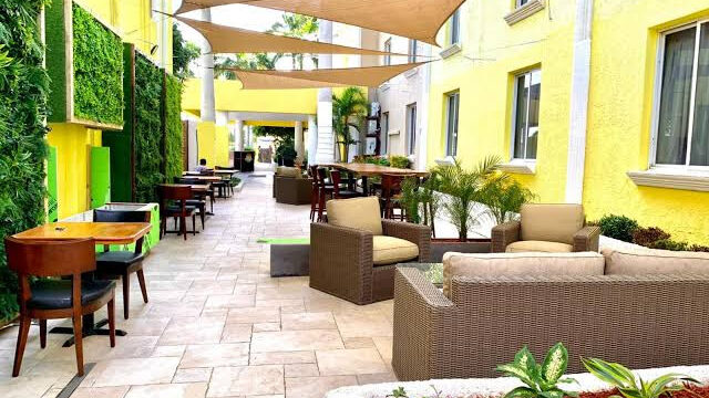 Brickell Bay Beach Resort Aruba - Trademark by Wyndham restuarant