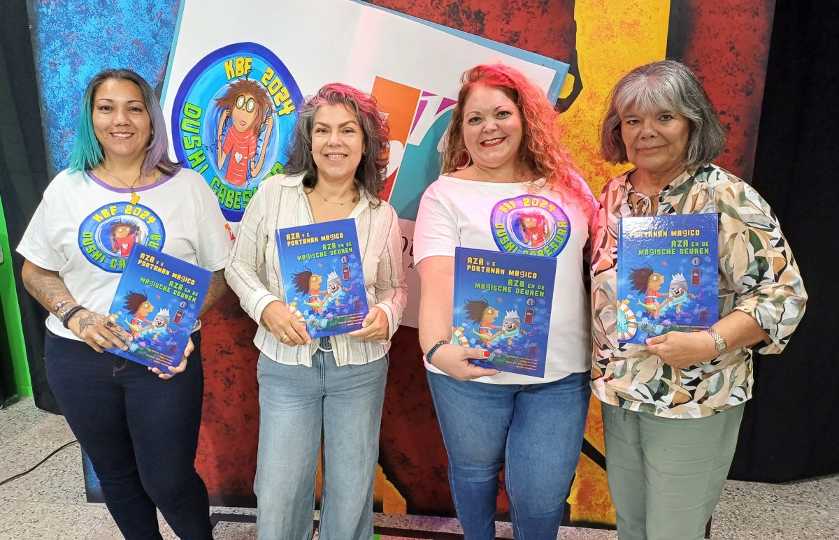 Children enjoying reading at the Biblioteca Nacional Aruba