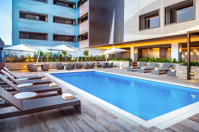 Hyatt Place Aruba Airport beach