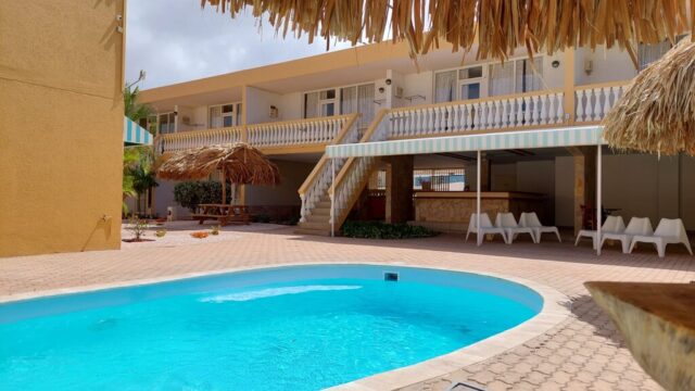 Montana Eco Resort swimming pool