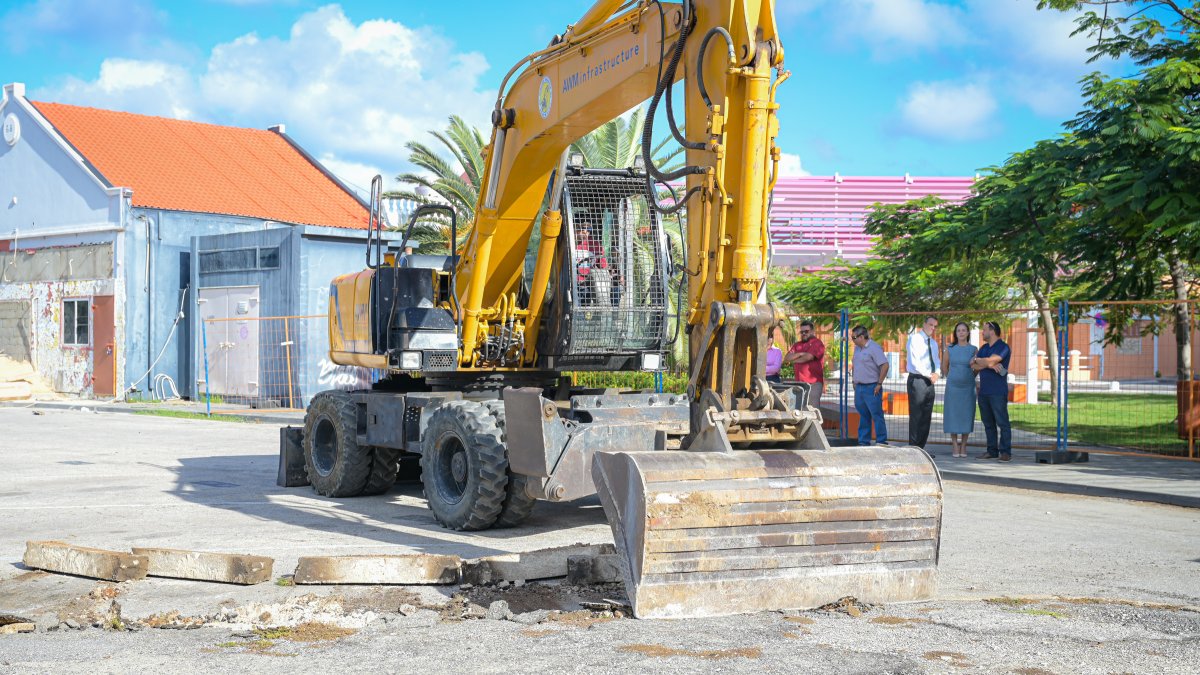 Groundbreaking ceremony for Phase 3 of the revitalization of Oranjestad in Lagoen area