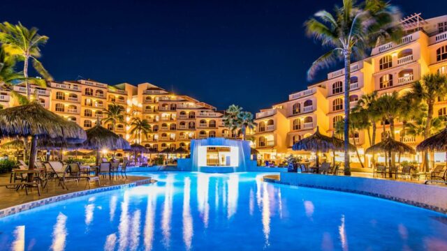 Playa Linda Beach Resort Aruba night view
