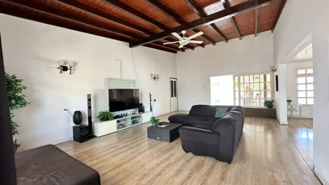 Prima Casa Real Estate N.V. view