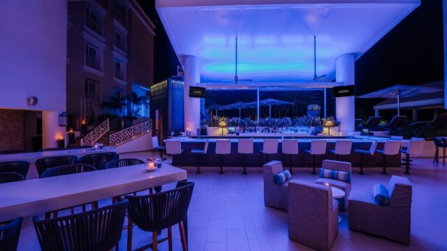 Renaissance Wind Creek Aruba Resort night view