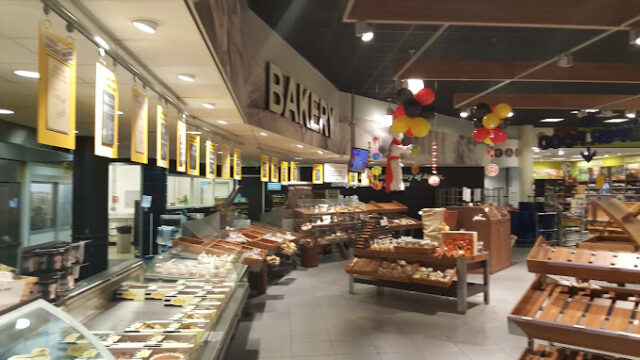 Super Food Plaza bakery