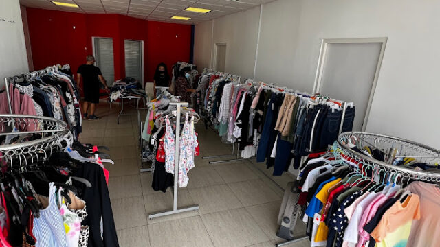 inside the pop-up-store