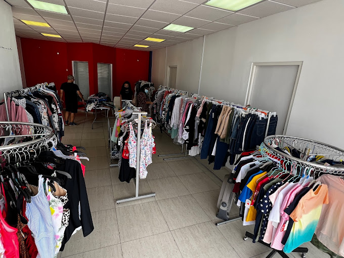 inside the pop-up-store