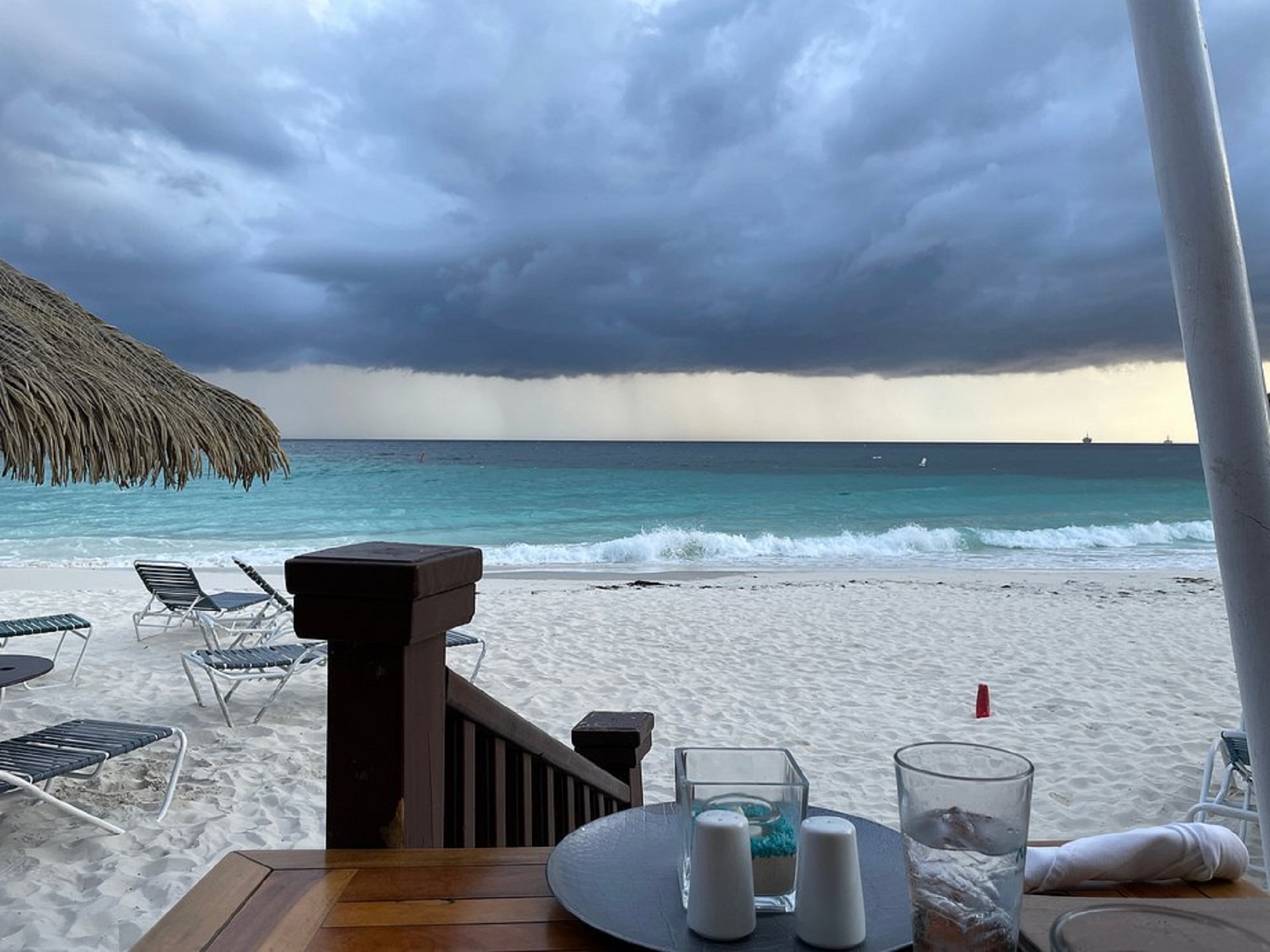 matthew-s-beachside-restaurant (3)