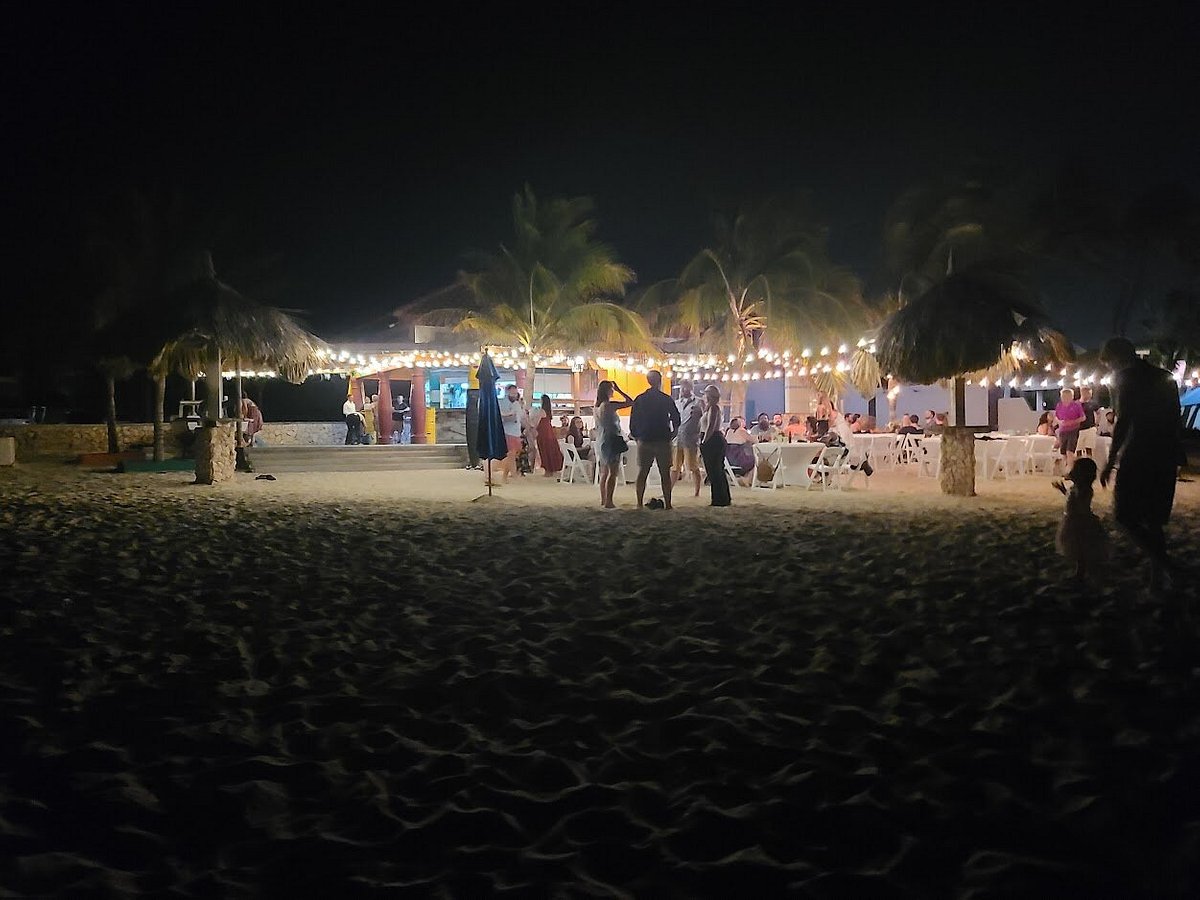 Arashi Beach Shack night view