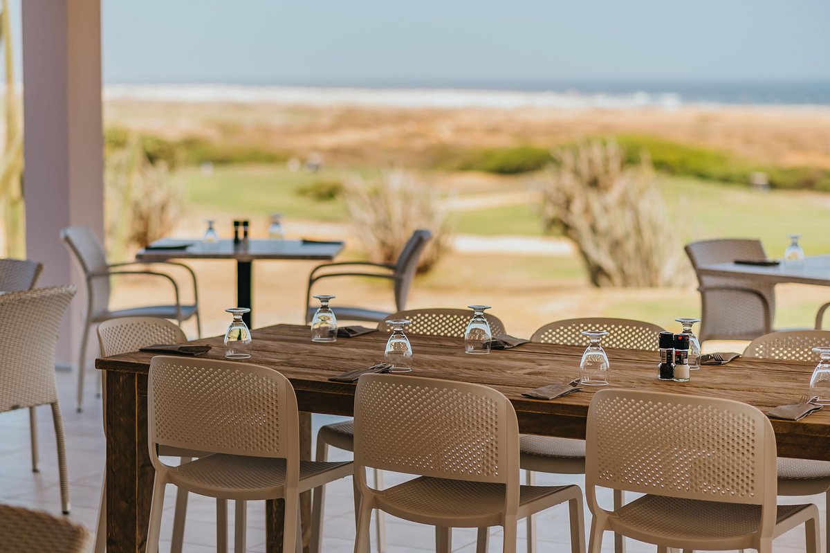 The Restaurant at Tierra del Sol outside terrace