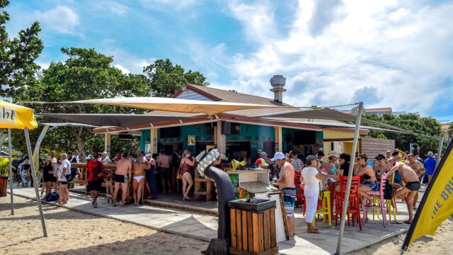 cruise-ships-in-the-port