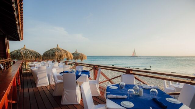 Aruba Beach Club Resort Beach