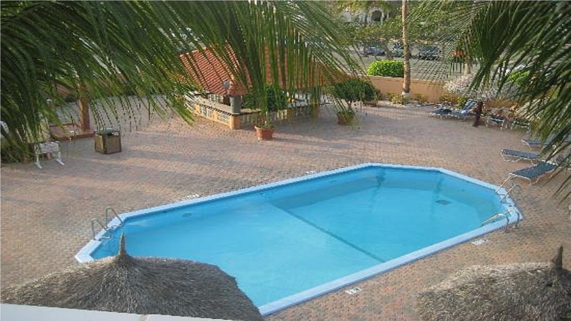 Casa del Mar Beach Resort pool