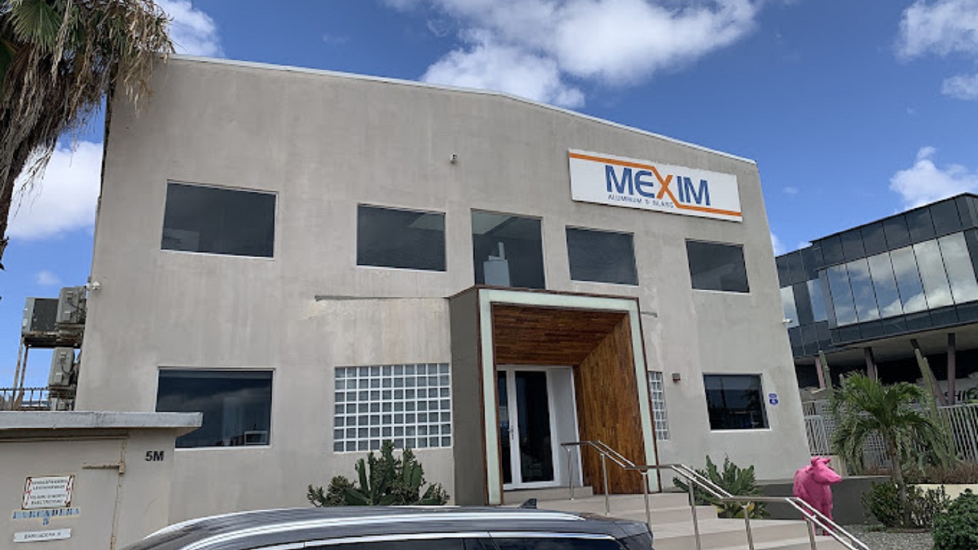 Maxim Aruba Alumunium & doors