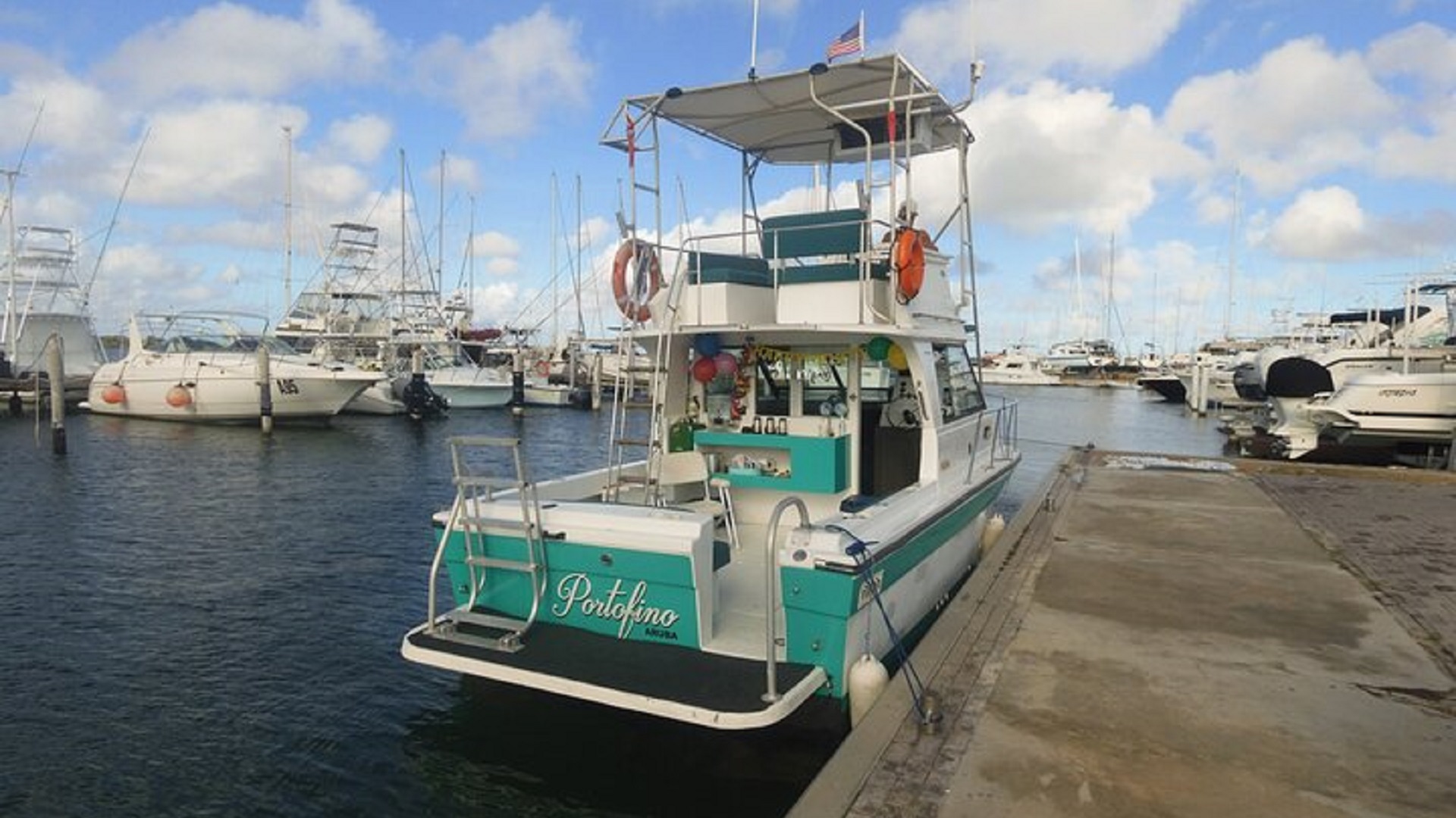 Missy Private Watersport party boat