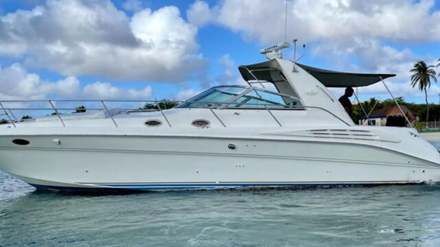 ariani_private_boat_aruba