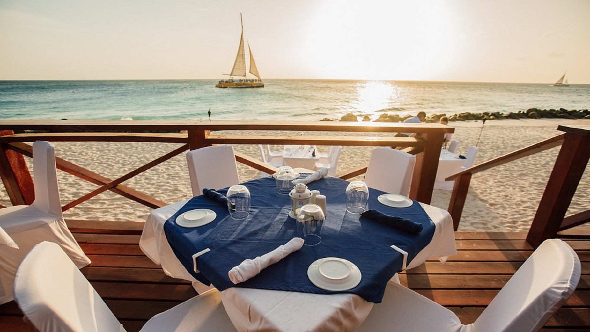 ricardos restaurant beach view