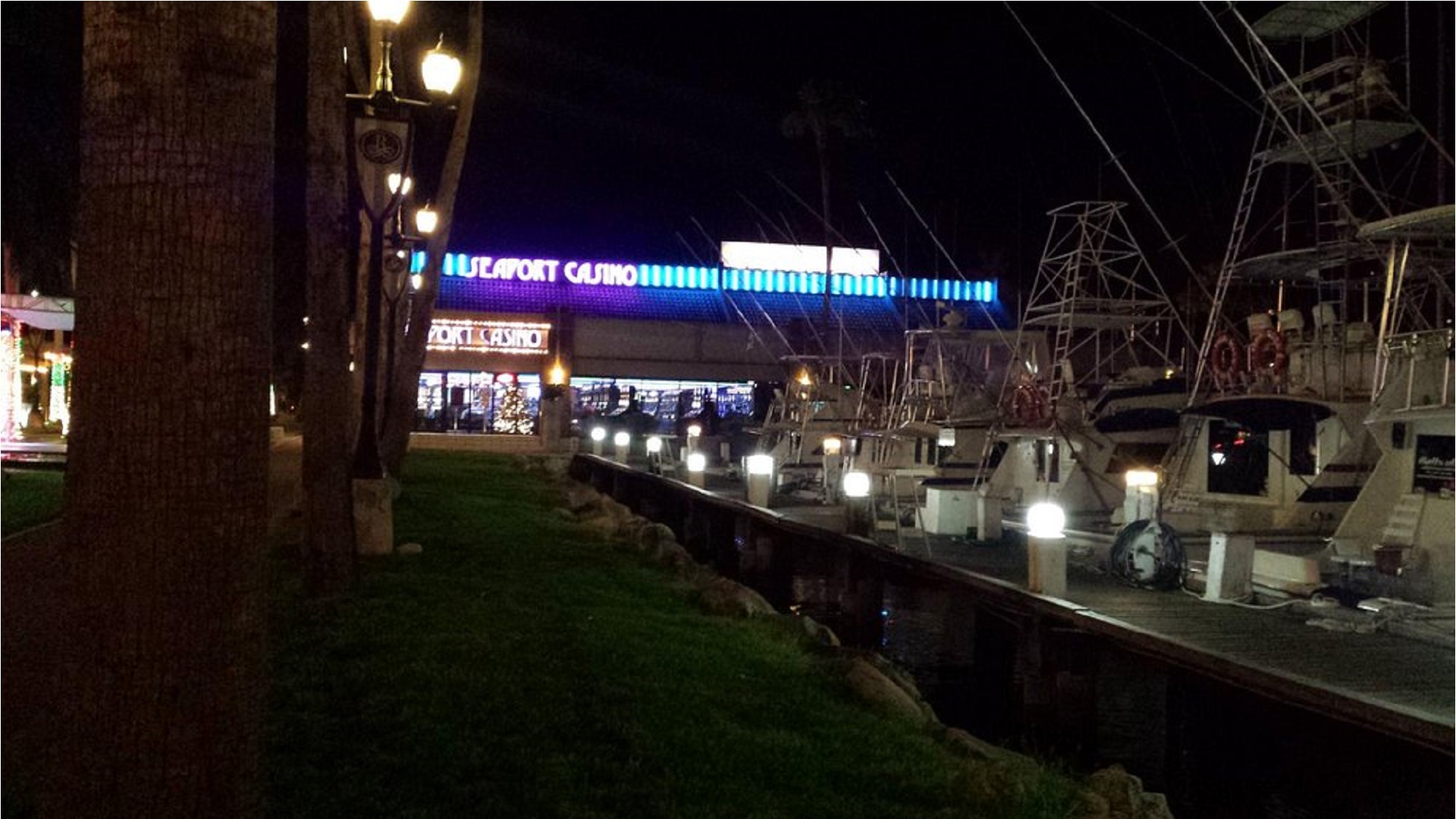 wind creek seaport casino night view