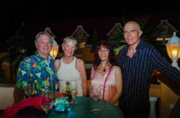 Guests enjoying a Panko-Crusted Lobster paired with wine at Amsterdam Manor’s California Dreaming event