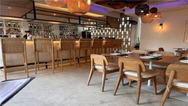 Caya House Contemporary Cuisine and Lounge dining area