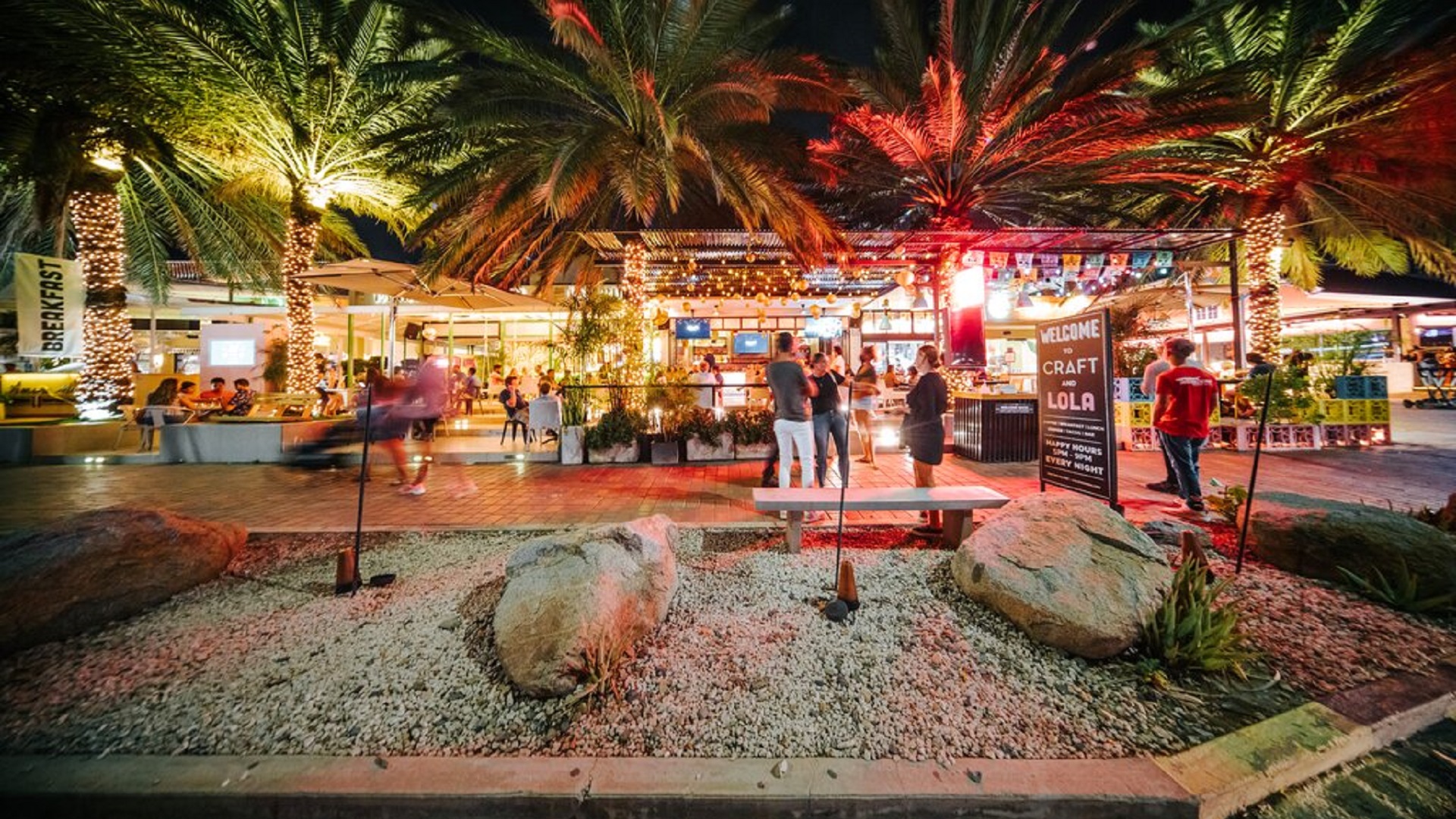 Craft Bar & Restaurant night party