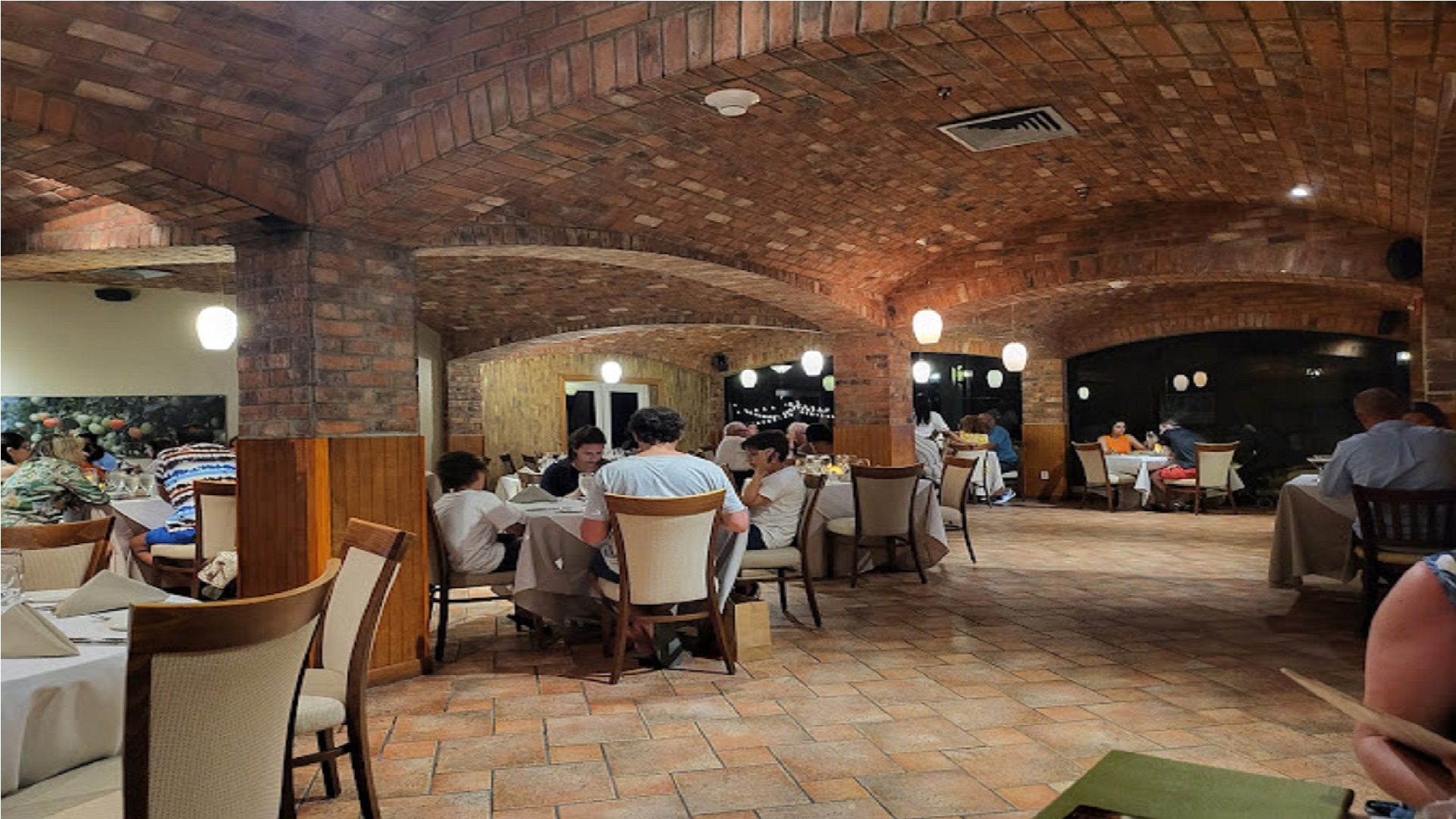 Da Vinci Ristorante dinner area