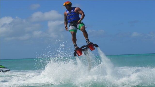 Delphi Watersports flyboarding aruba