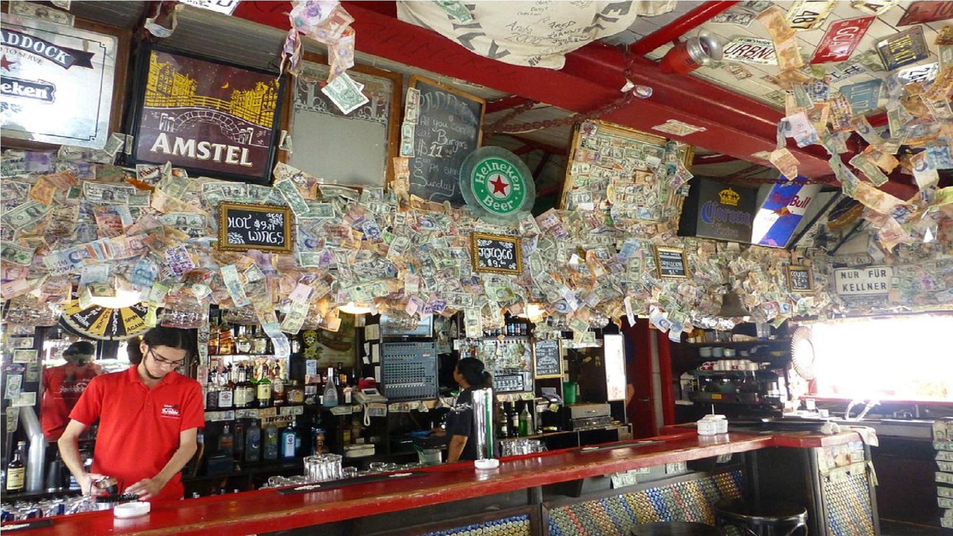 Eetcafe The Paddock bar