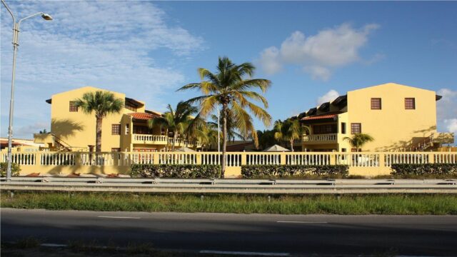 La Quinta Beach Resort outer view