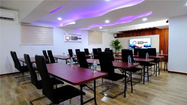 Victoria City Hotel meating room