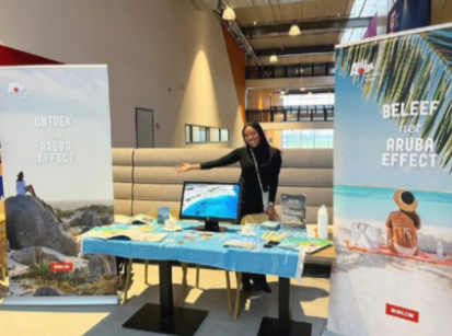 Aaliyah Windstep and Tiahna Croes representing Aruba at the Caribbean Live Event.