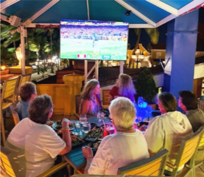 A refreshing blue cocktail served at Amsterdam Manor’s Super Bowl event.