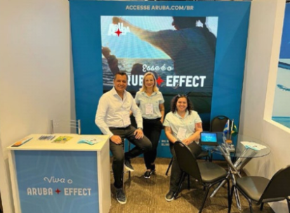 Aruba’s tourism team engages with travel agents at UGART 2025 in Porto Alegre, Brazil.