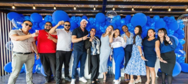 Guests enjoying the 4th anniversary celebration at Radisson Blu Aruba