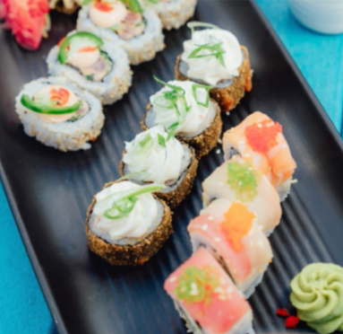 Vegan tacos and drinks at Horizons Lounge Aruba beachside