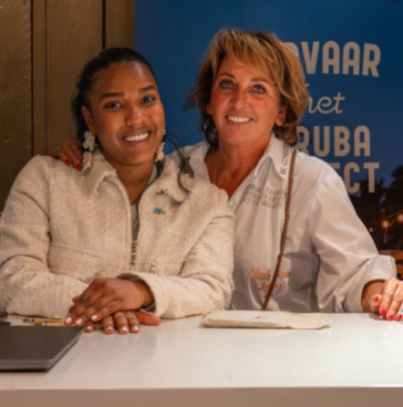 Promotional materials showcasing Aruba’s snorkeling and diving experiences at Dutch travel event