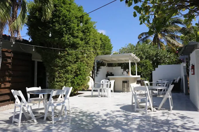 Aloe B&B Aruba Exterior View